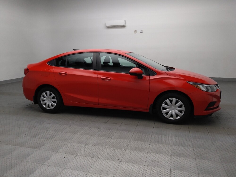 2017 Chevrolet Cruze in Lubbock, TX 79424 - 18083516 11