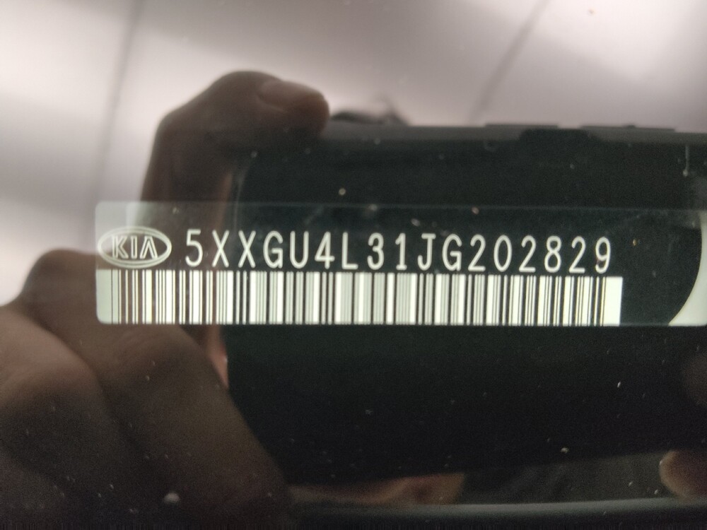 2018 Kia Optima in St. Louis, MO 63136 - 18083521 33