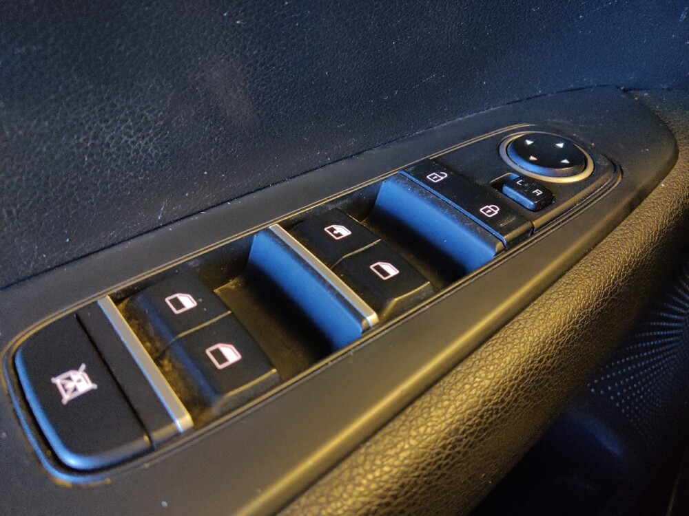 2021 Kia Forte in Glendale, AZ 85301 - 18083524 27