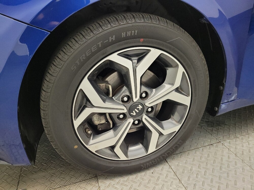 2021 Kia Forte in Glendale, AZ 85301 - 18083524 31