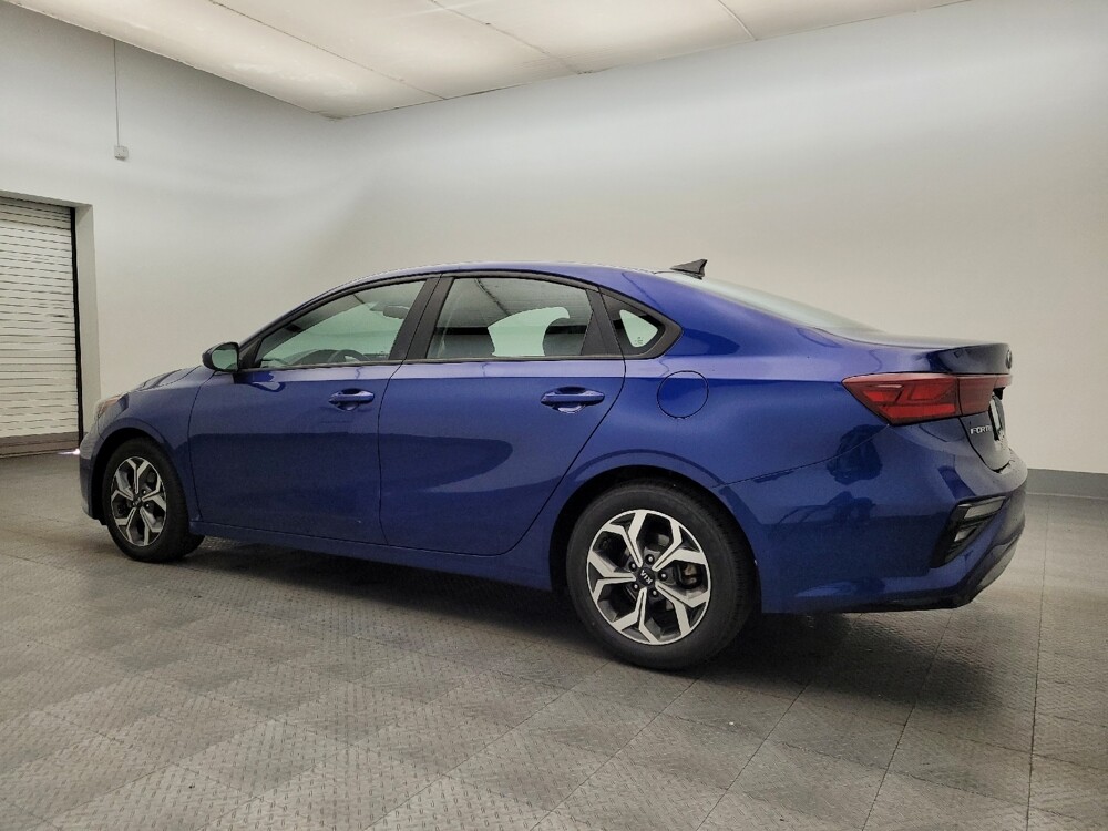 2021 Kia Forte in Glendale, AZ 85301 - 18083524 3