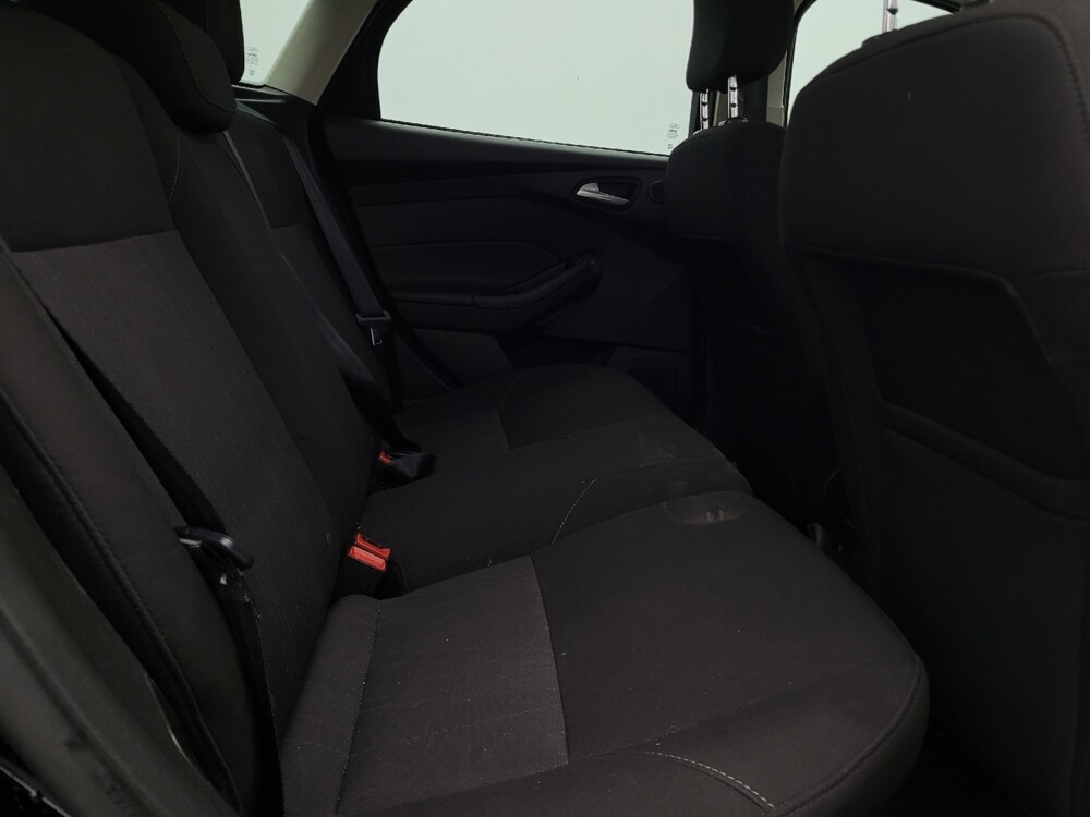 2017 Ford Focus in Tampa, FL 33612 - 18083530 19