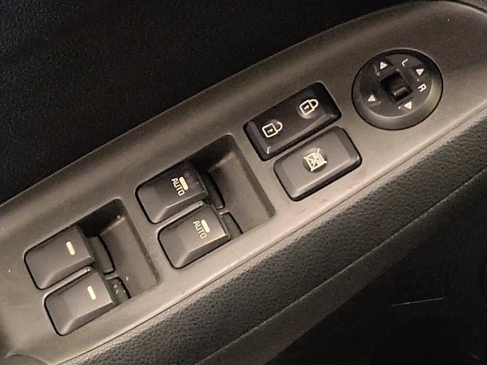 2018 Kia Forte in Tampa, FL 33612 - 18083533 27