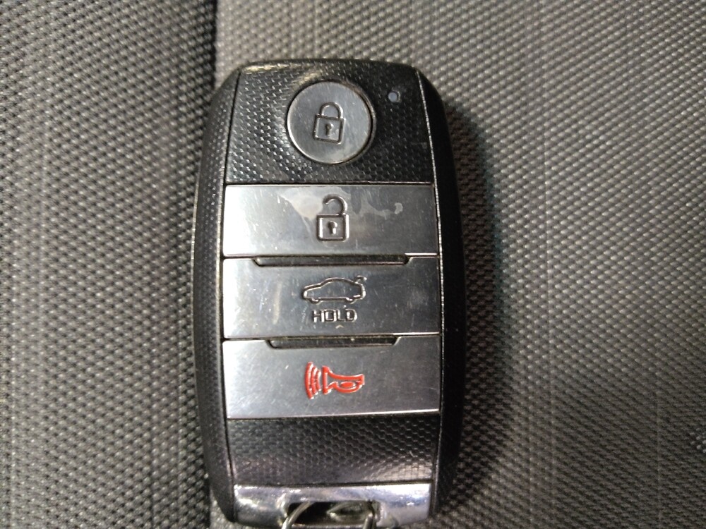 2018 Kia Forte in Tampa, FL 33612 - 18083533 32