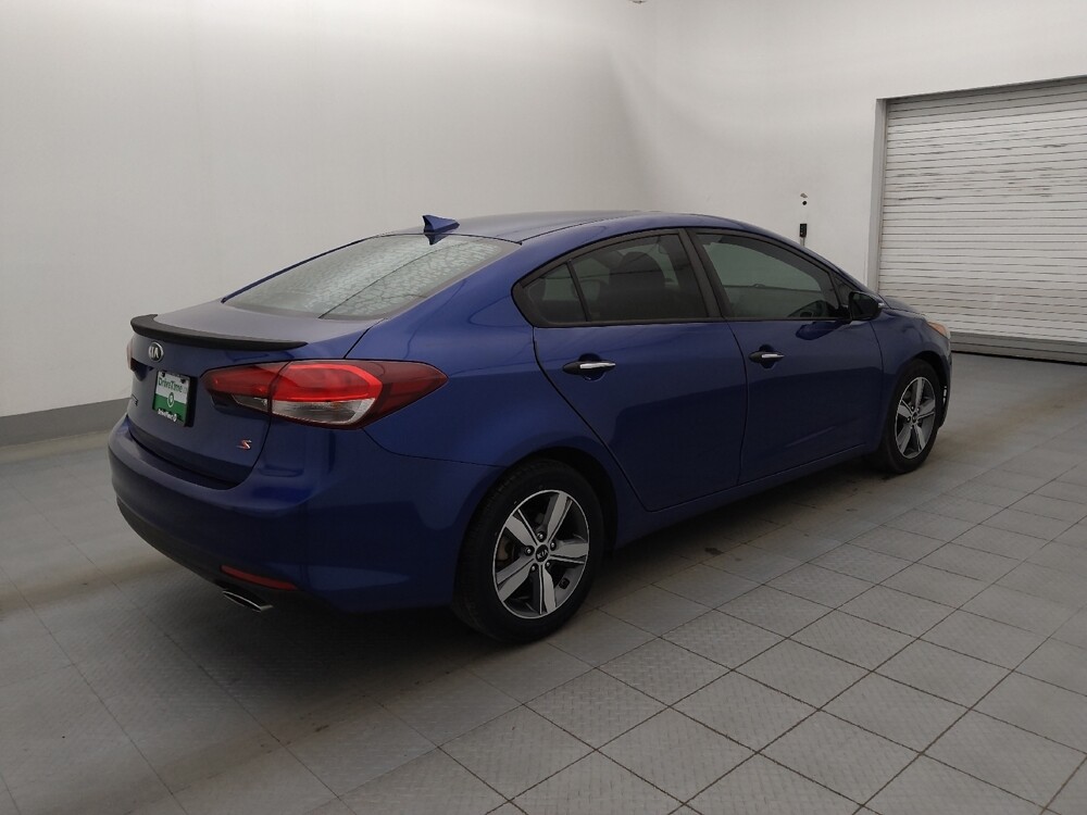 2018 Kia Forte in Tampa, FL 33612 - 18083533 10