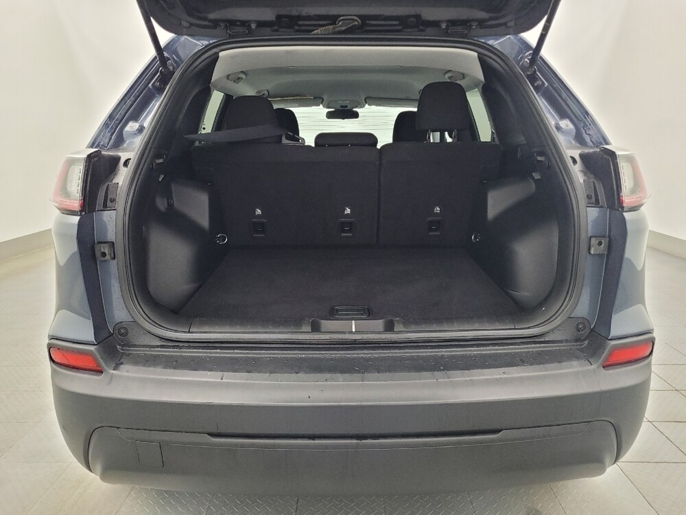 2019 Jeep Cherokee in Tampa, FL 33612 - 18083535 29