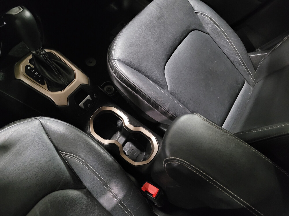 2015 Jeep Renegade in Miami, FL 33157 - 18083539 26