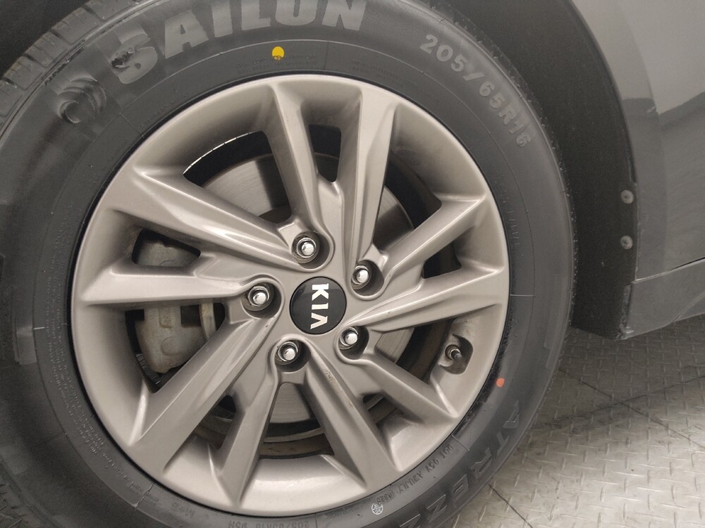 2020 Kia Optima in Pensacola, FL 32505 - 18083549 31