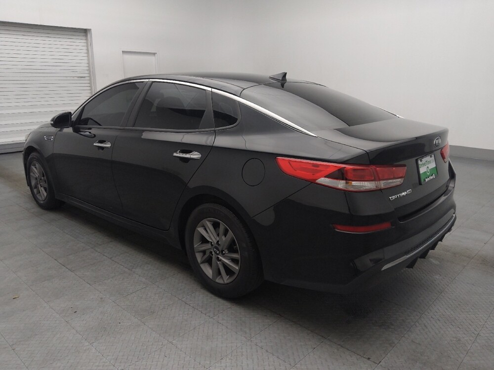 2020 Kia Optima in Pensacola, FL 32505 - 18083549 3