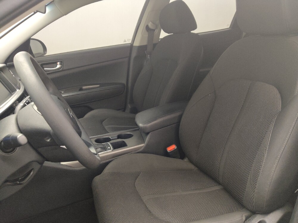 2020 Kia Optima in Pensacola, FL 32505 - 18083549 17