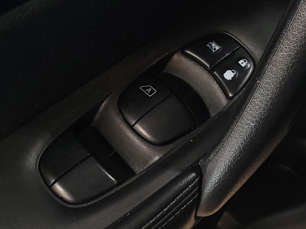 2018 Nissan Rogue Sport in Conway, SC 29526 - 18083556 27