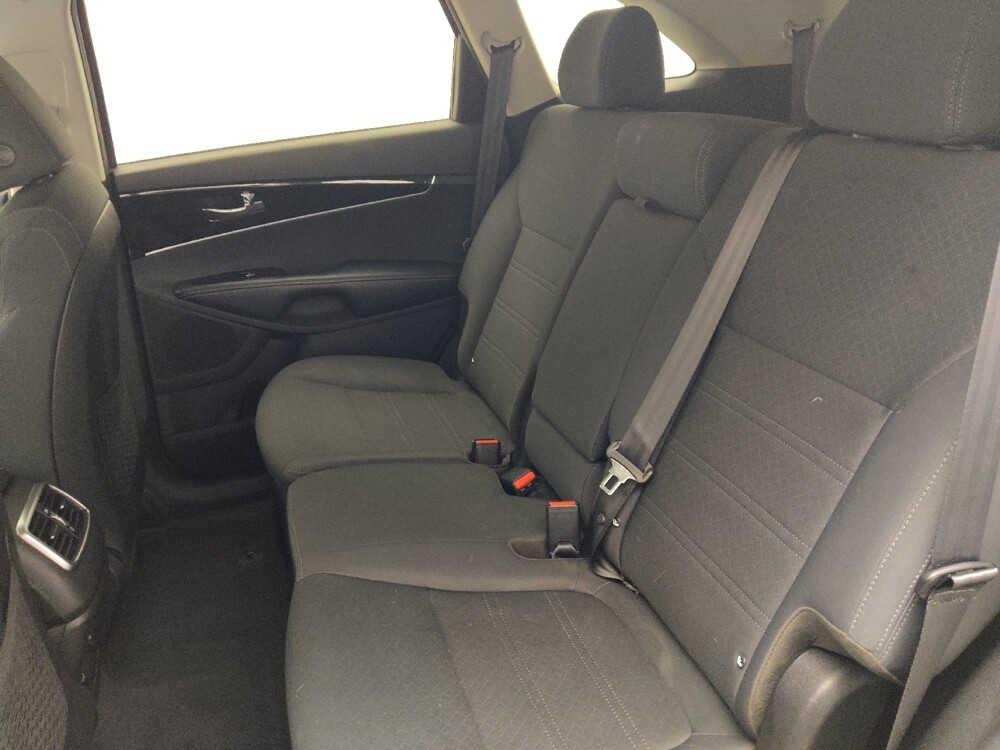 2020 Kia Sorento in Gainesville, FL 32609 - 18083558 18