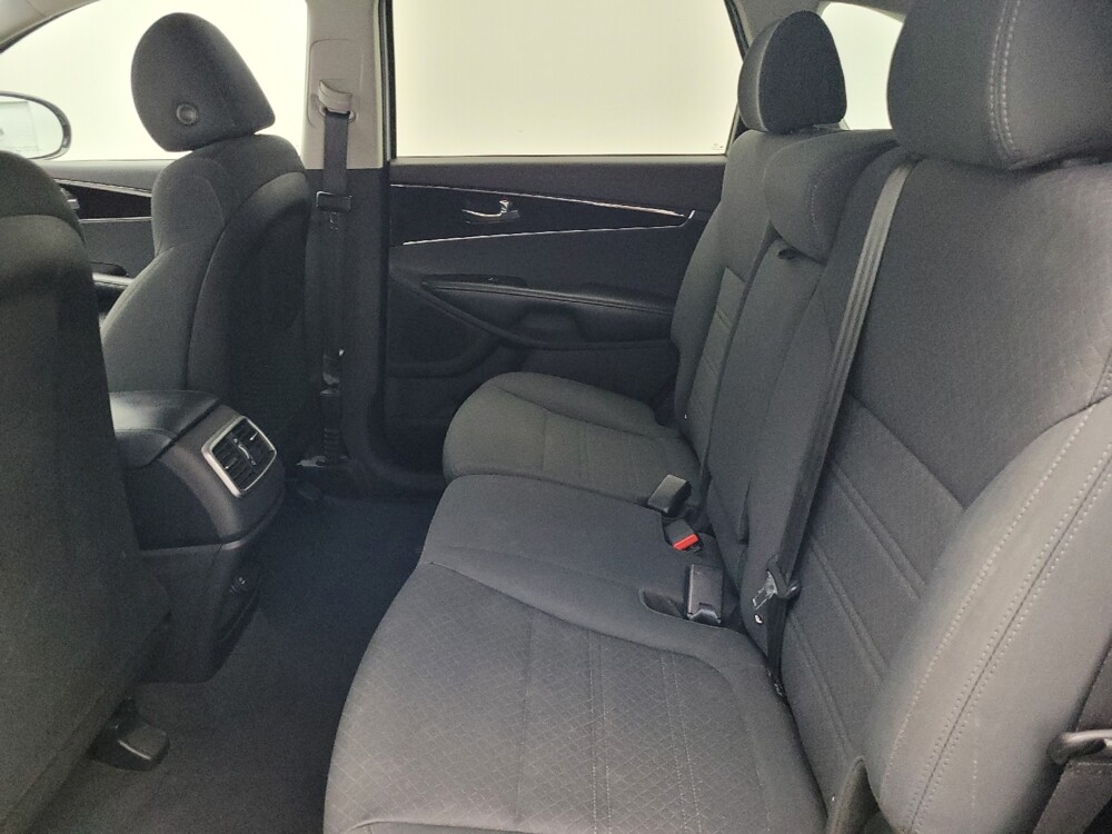 2020 Kia Sorento in Jacksonville, FL 32210 - 18083564 18