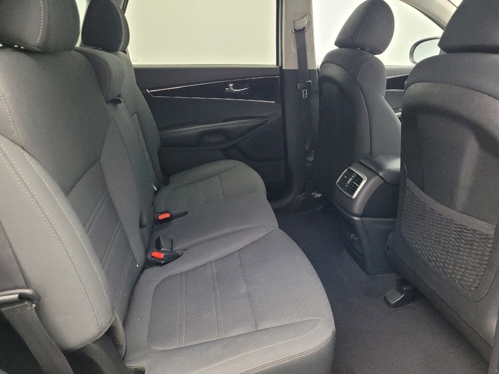 2020 Kia Sorento in Jacksonville, FL 32210 - 18083564 19