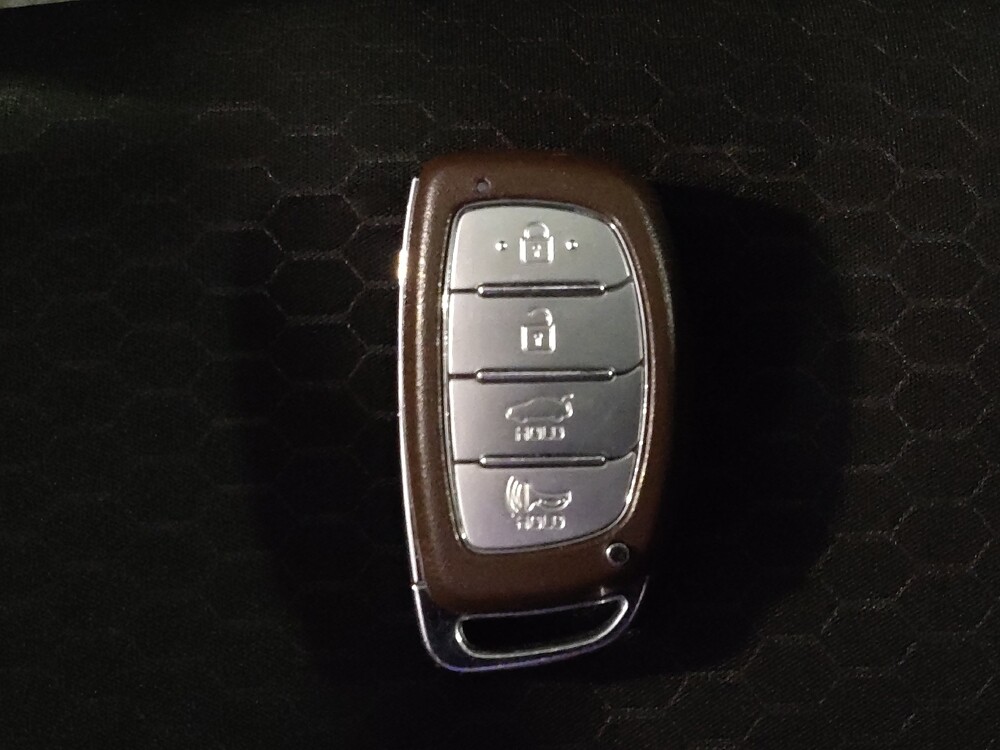 2020 Hyundai Elantra in Columbus, GA 31909 - 18083565 32