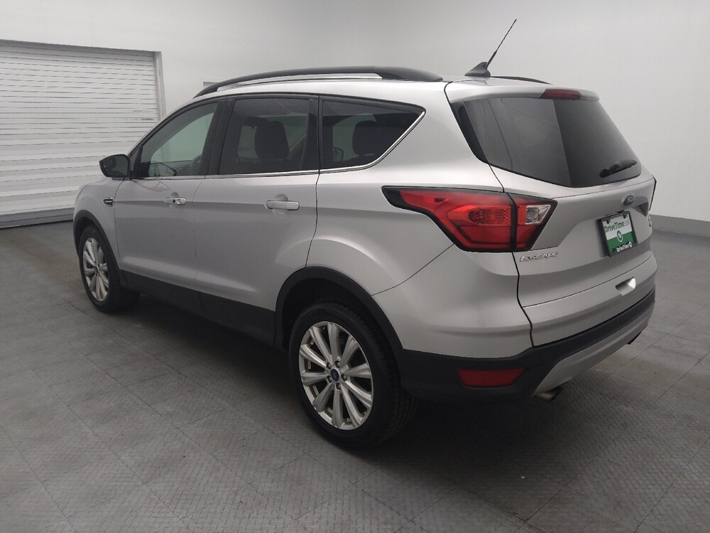 2019 Ford Escape in Conway, SC 29526 - 18083568 3