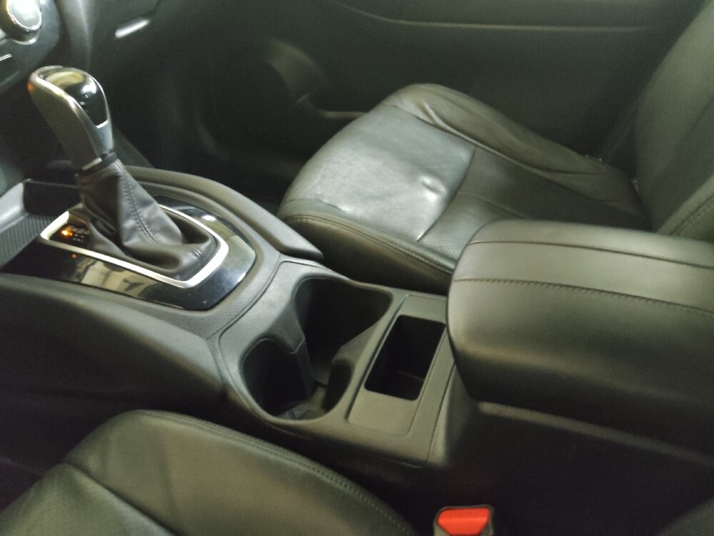 2018 Nissan Rogue Sport in Greenville, SC 29607 - 18083577 26