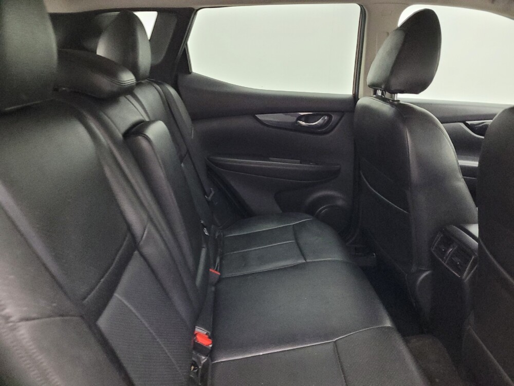 2018 Nissan Rogue Sport in Greenville, SC 29607 - 18083577 19