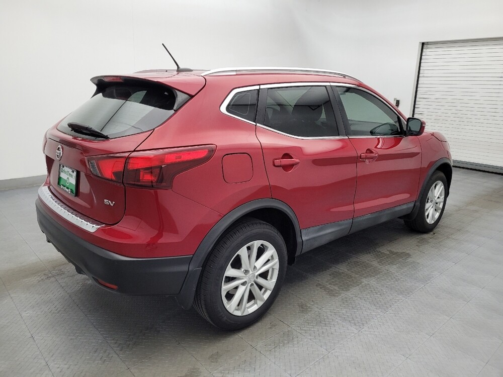 2018 Nissan Rogue Sport in Greenville, SC 29607 - 18083577 10