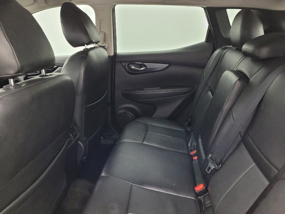 2018 Nissan Rogue Sport in Greenville, SC 29607 - 18083577 18