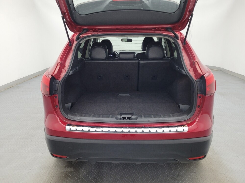 2018 Nissan Rogue Sport in Greenville, SC 29607 - 18083577 29