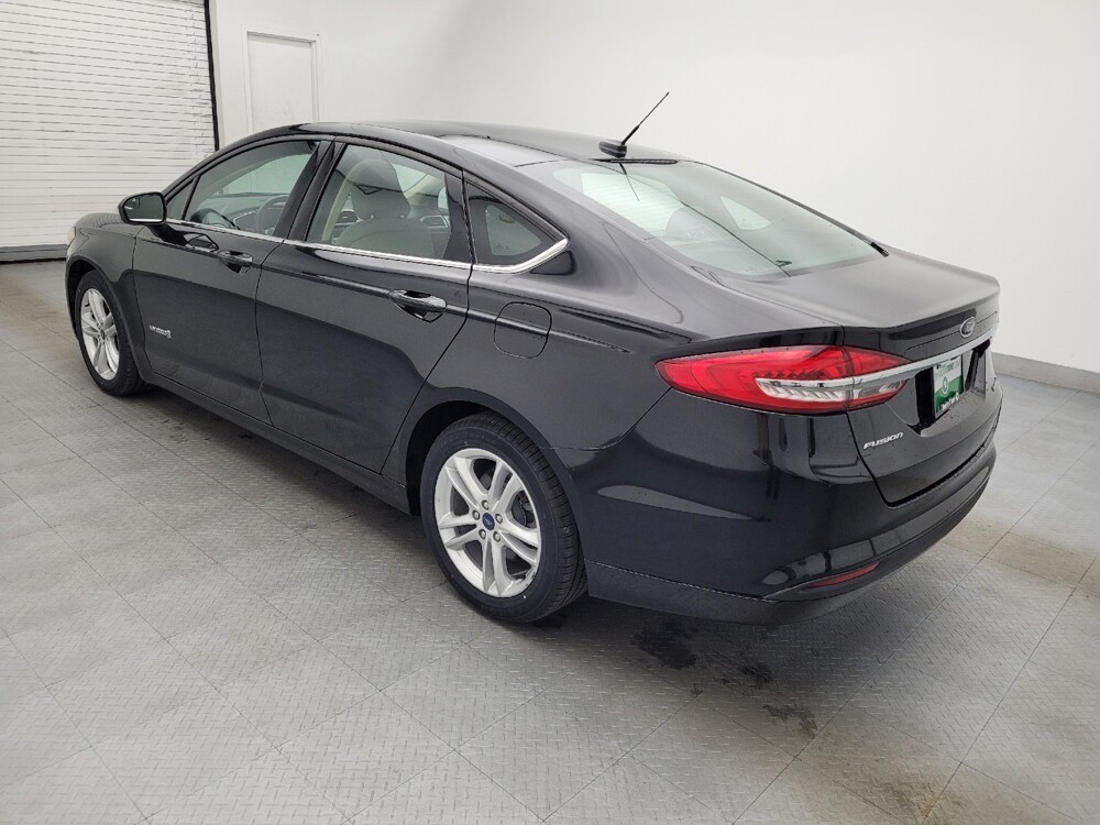 2018 Ford Fusion in Columbia, SC 29210 - 18083581 3