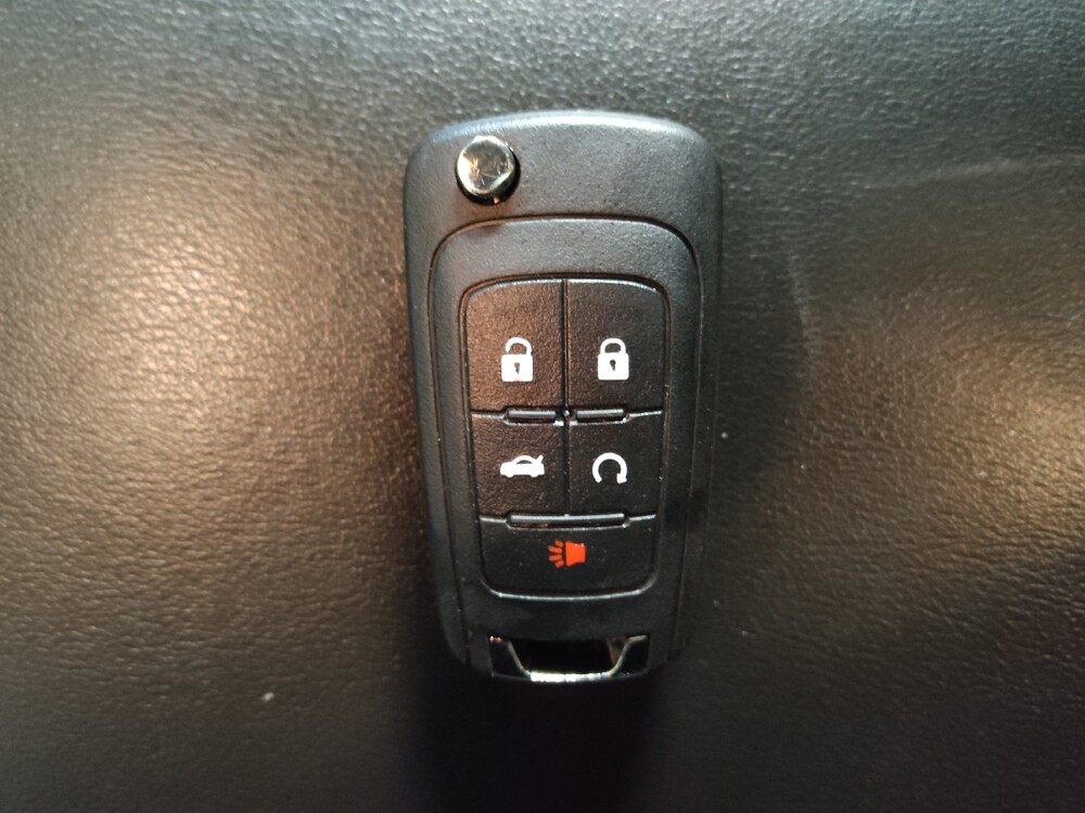 2016 Chevrolet Equinox in Raleigh, NC 27604 - 18083585 32