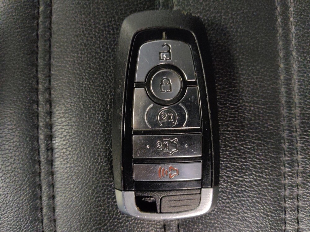 2017 Ford Fusion in Houston, TX 77074 - 18083601 32