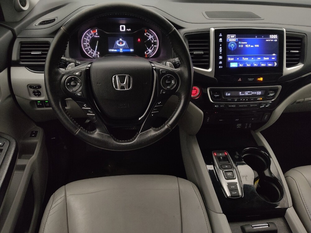 2017 Honda Pilot in Houston, TX 77074 - 18083608 22