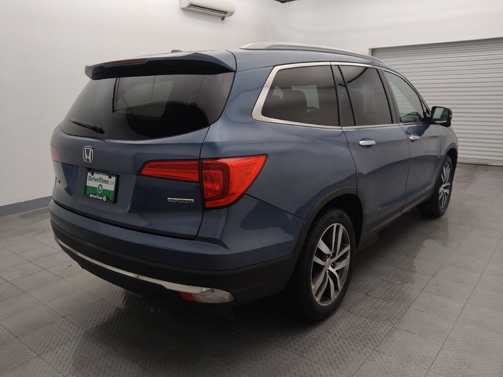 2017 Honda Pilot in Houston, TX 77074 - 18083608 9