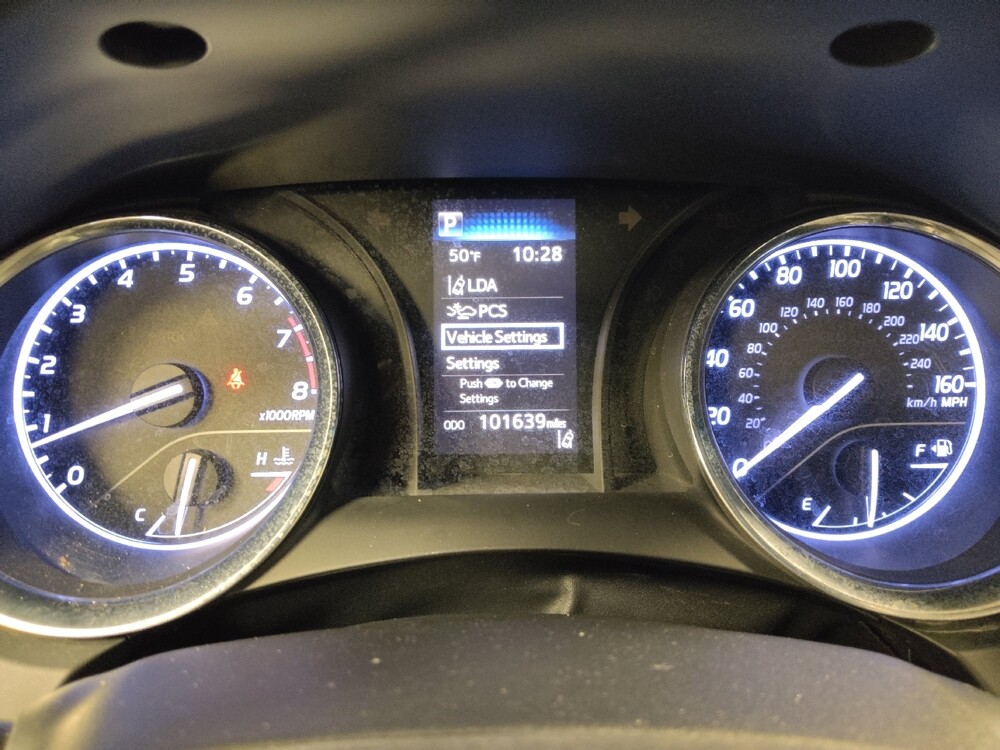 2020 Toyota Camry in Tyler, TX 75701 - 18083610 23