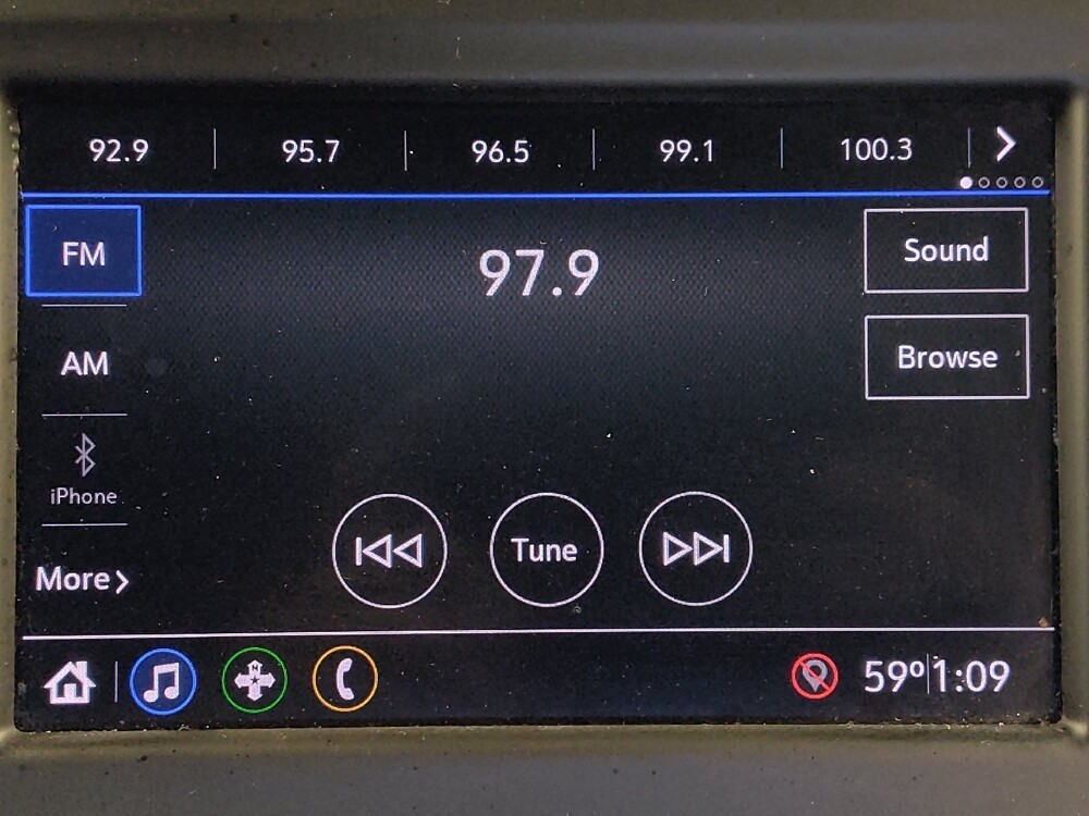 2021 Chevrolet Equinox in Houston, TX 77060 - 18083612 25