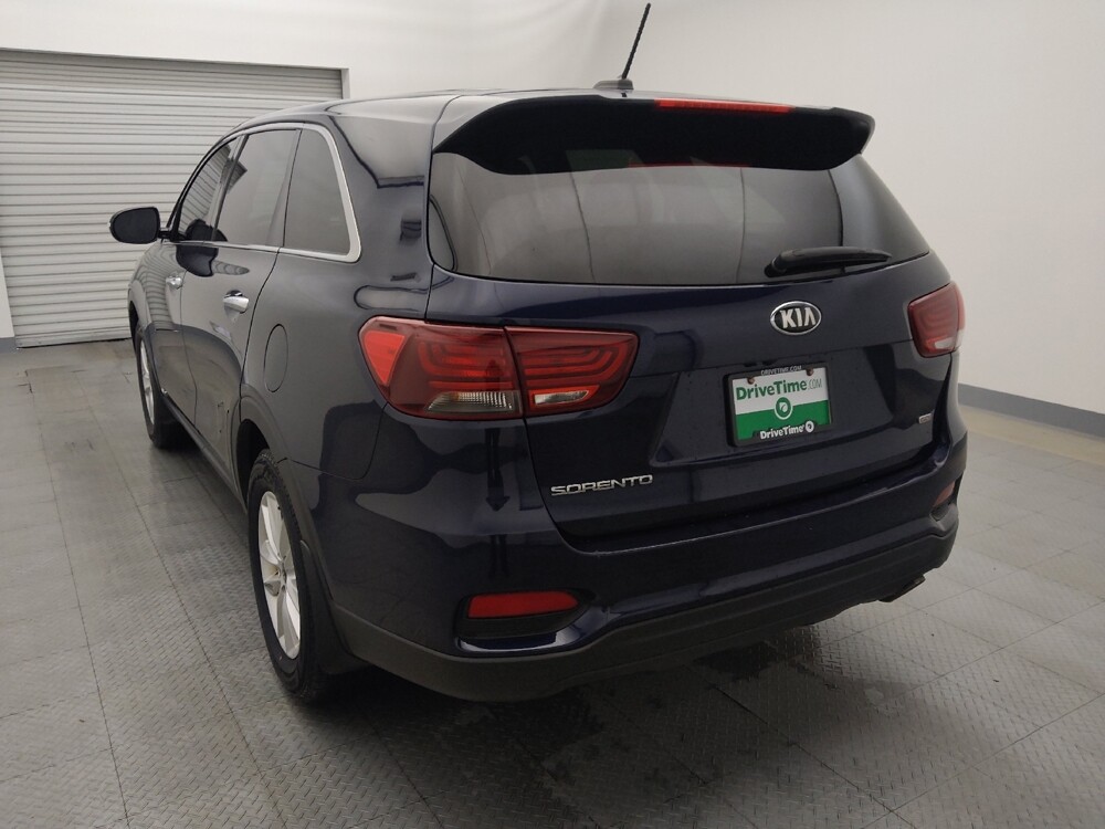 2020 Kia Sorento in Live Oak, TX 78233 - 18083620 6