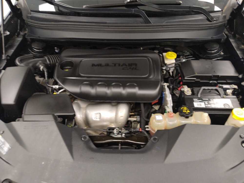 2019 Jeep Cherokee in St. Louis, MO 63125 - 18083624 30