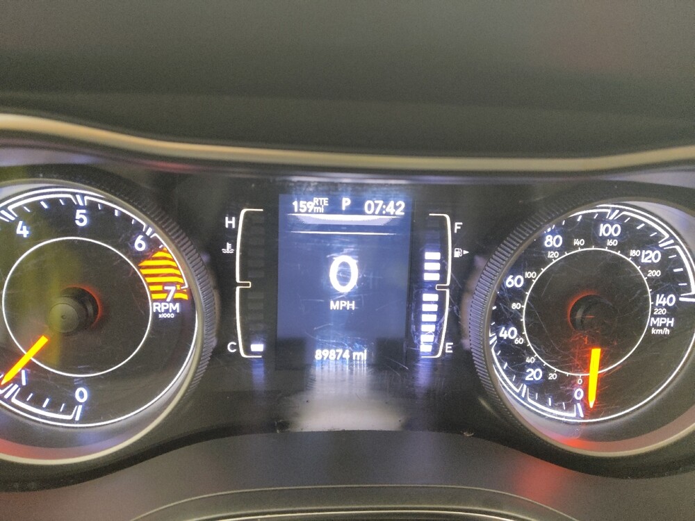 2019 Jeep Cherokee in St. Louis, MO 63125 - 18083624 23