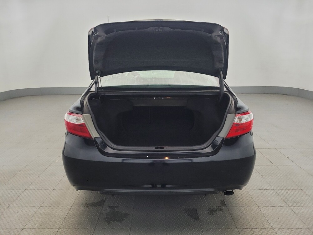 2016 Toyota Camry in Pittsburgh, PA 15236 - 18083635 29