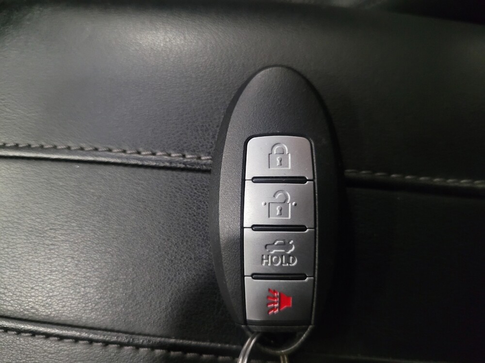 2022 Nissan Rogue Sport in New Castle, DE 19720 - 18083640 32