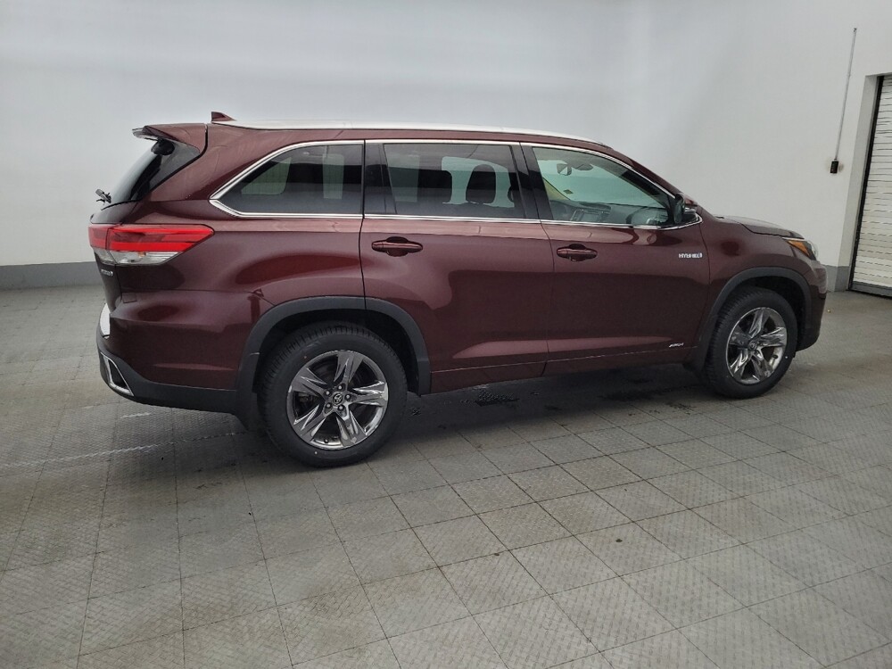 2018 Toyota Highlander in Glen Burnie, MD 21061 - 18083641 10