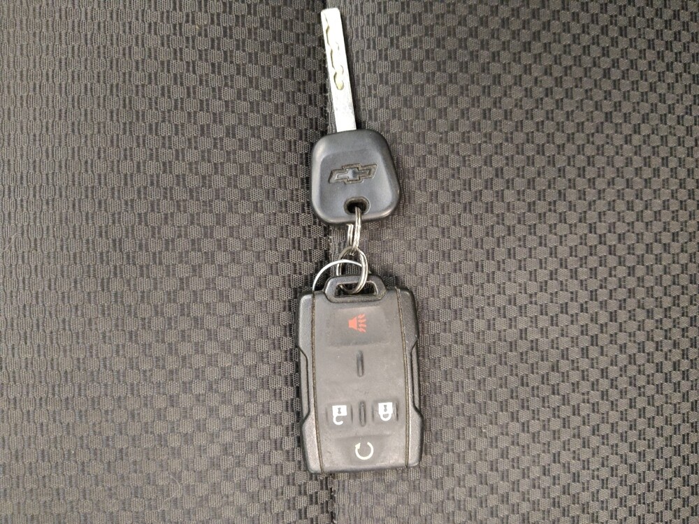 2017 Chevrolet Silverado 1500 in Springfield, MO 65807 - 18083654 32