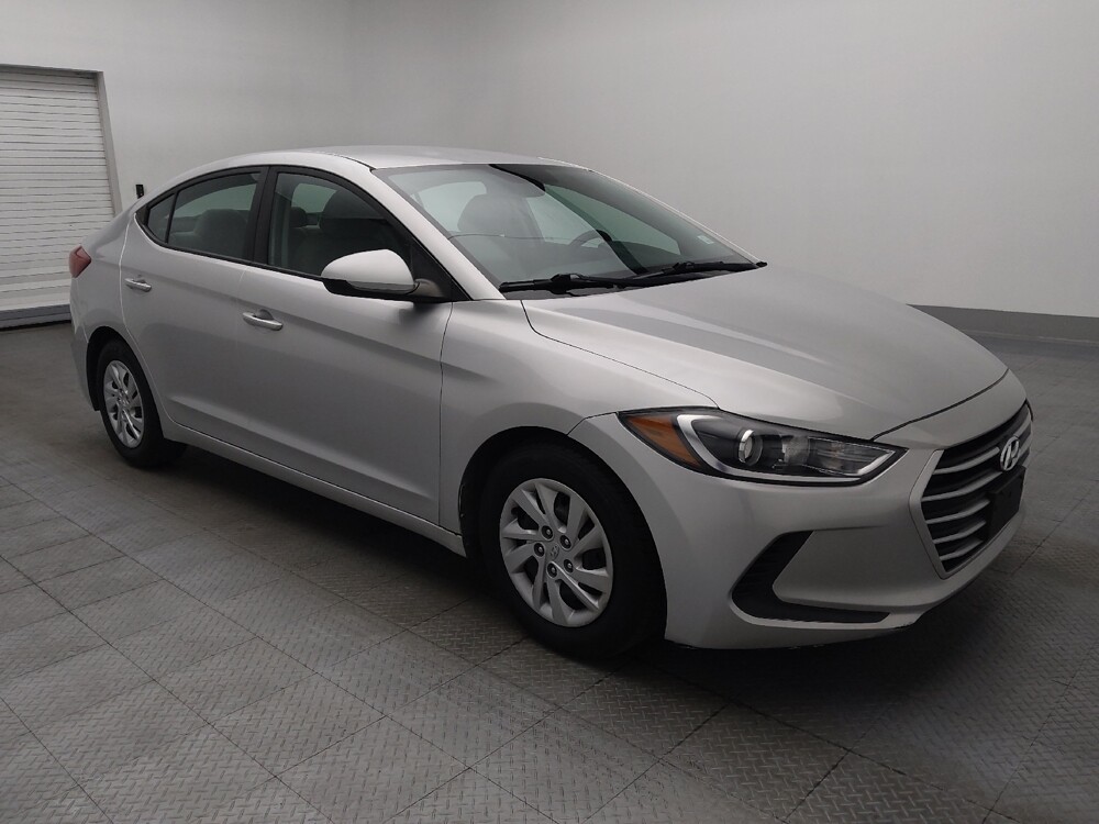 2017 Hyundai Elantra in Gainesville, FL 32609 - 18083661 11