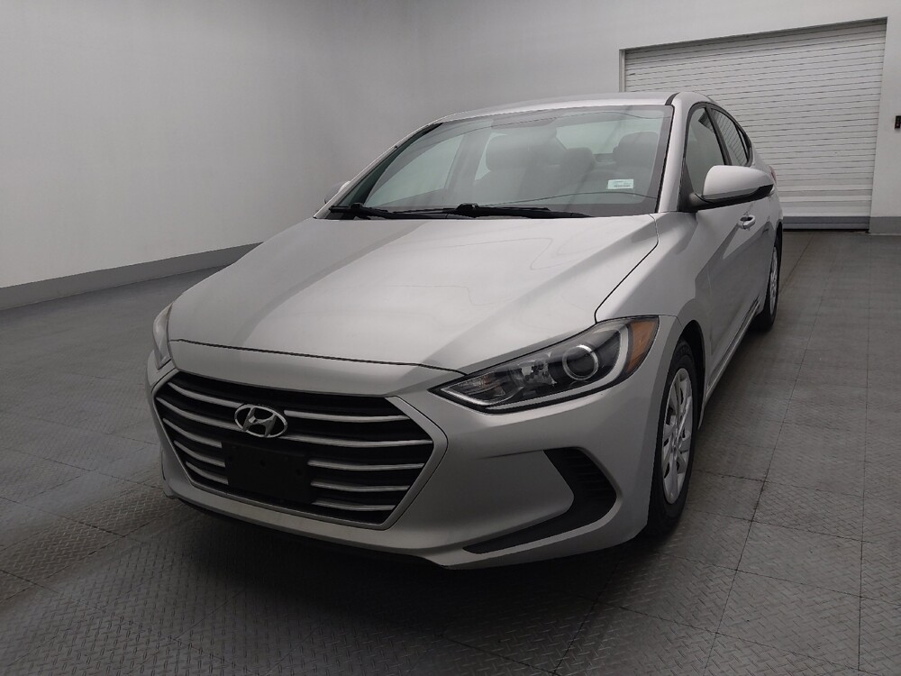 2017 Hyundai Elantra in Gainesville, FL 32609 - 18083661 15