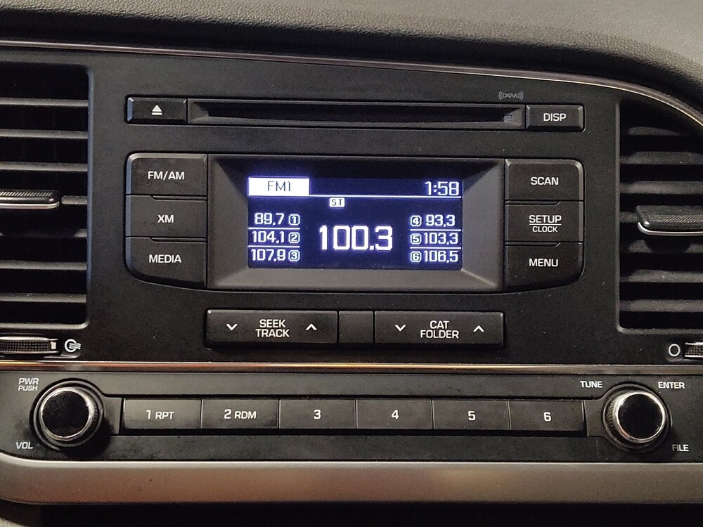 2017 Hyundai Elantra in Gainesville, FL 32609 - 18083661 25