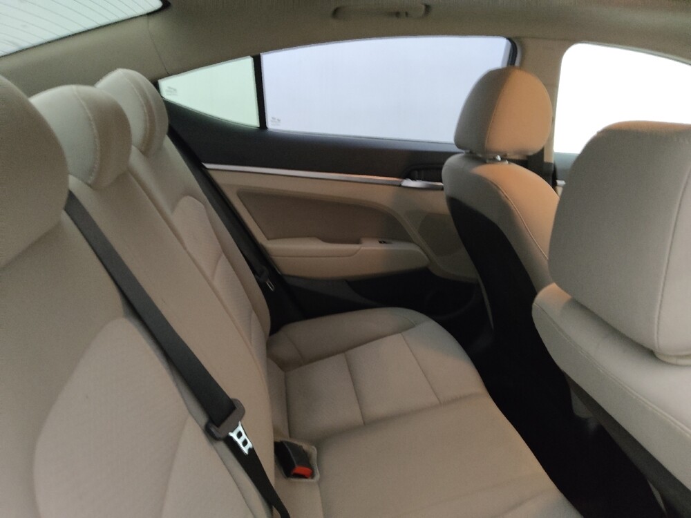 2020 Hyundai Elantra in Tampa, FL 33612 - 18083673 19