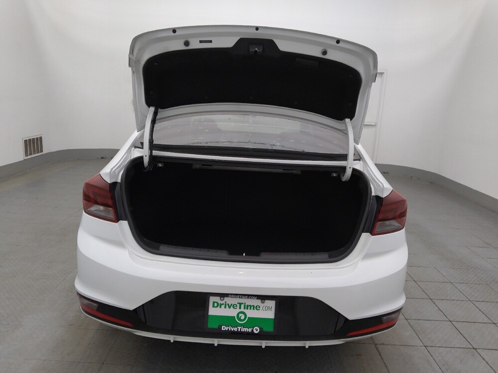 2020 Hyundai Elantra in Tampa, FL 33612 - 18083673 29