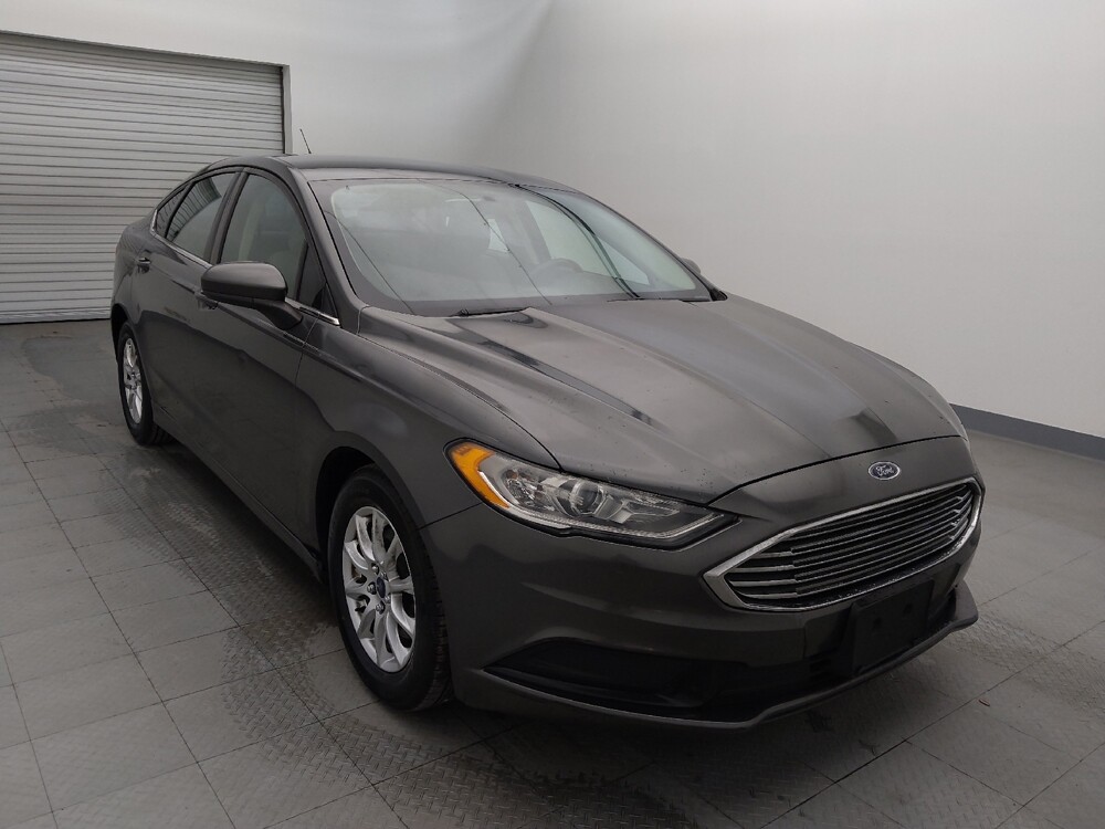 2017 Ford Fusion in Baton Rouge, LA 70816 - 18083675 13