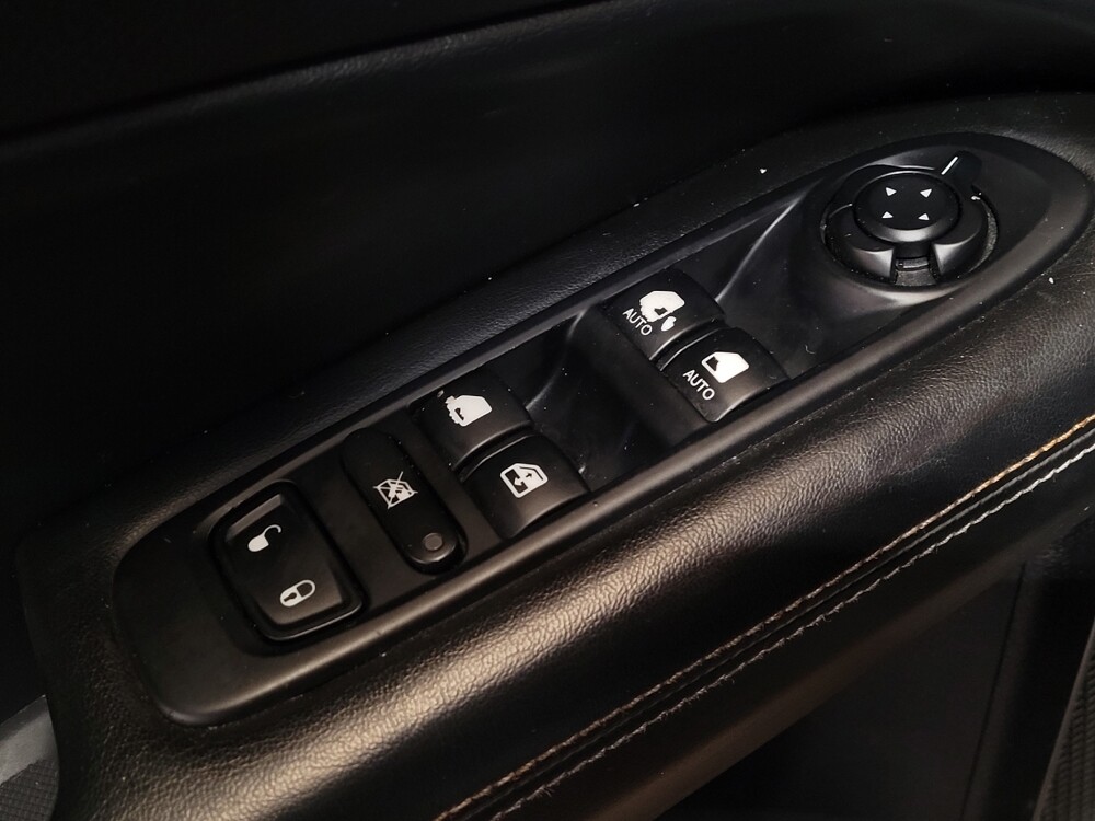 2018 Jeep Compass in Ocala, FL 34471 - 18083690 27