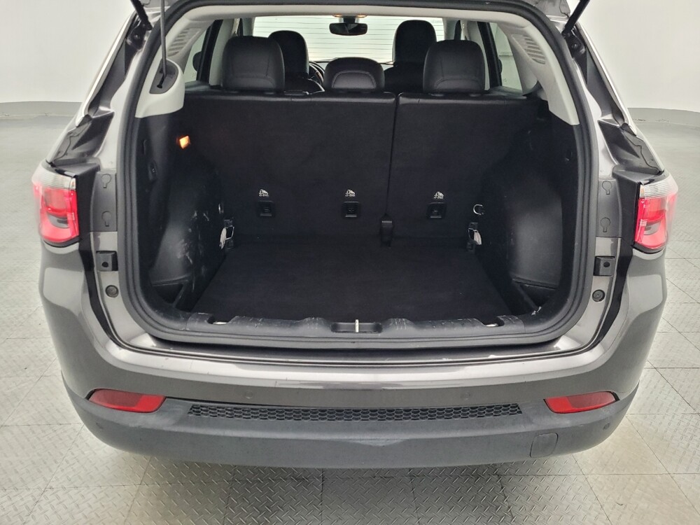 2018 Jeep Compass in Ocala, FL 34471 - 18083690 29