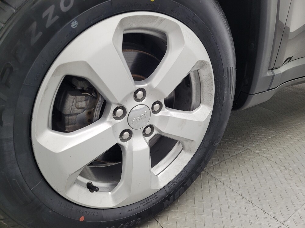 2018 Jeep Compass in Ocala, FL 34471 - 18083690 31