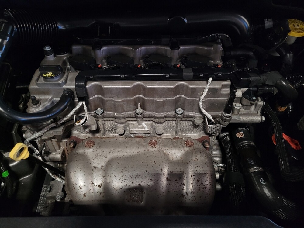 2018 Jeep Compass in Ocala, FL 34471 - 18083690 30