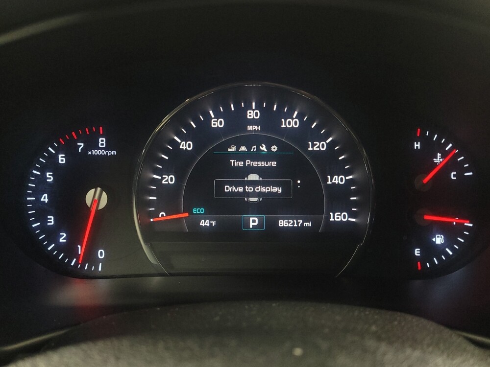 2018 Kia Sorento in Morrow, GA 30260 - 18083695 23